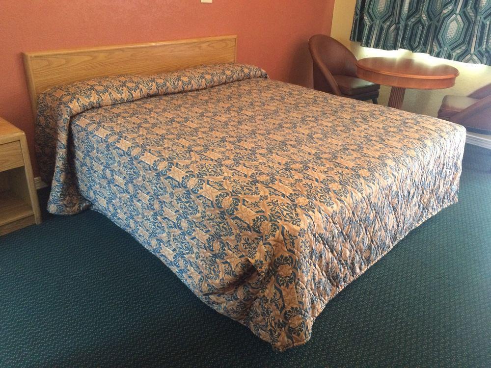 Travel Haven Motel Генфорд Екстер'єр фото