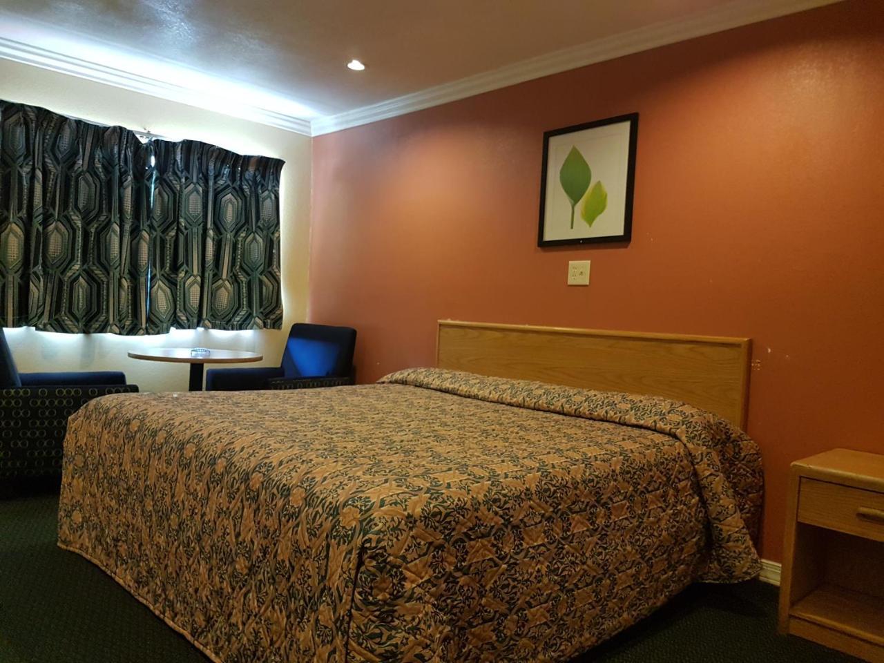 Travel Haven Motel Генфорд Екстер'єр фото