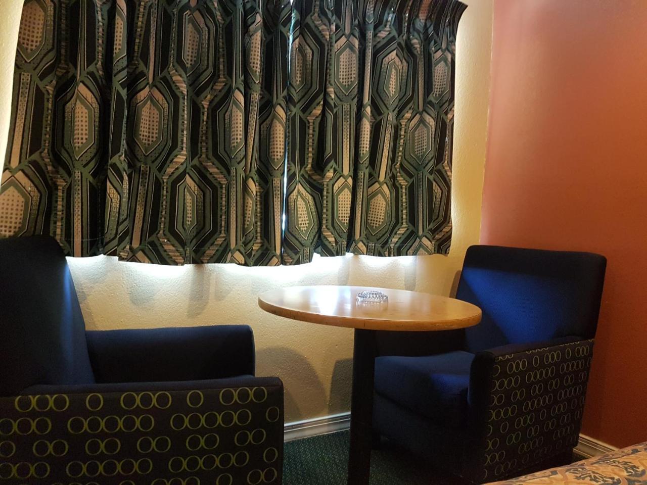 Travel Haven Motel Генфорд Екстер'єр фото